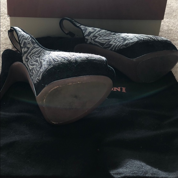 Missoni peep toe sling back sexy heels - wore once - Picture 6 of 6